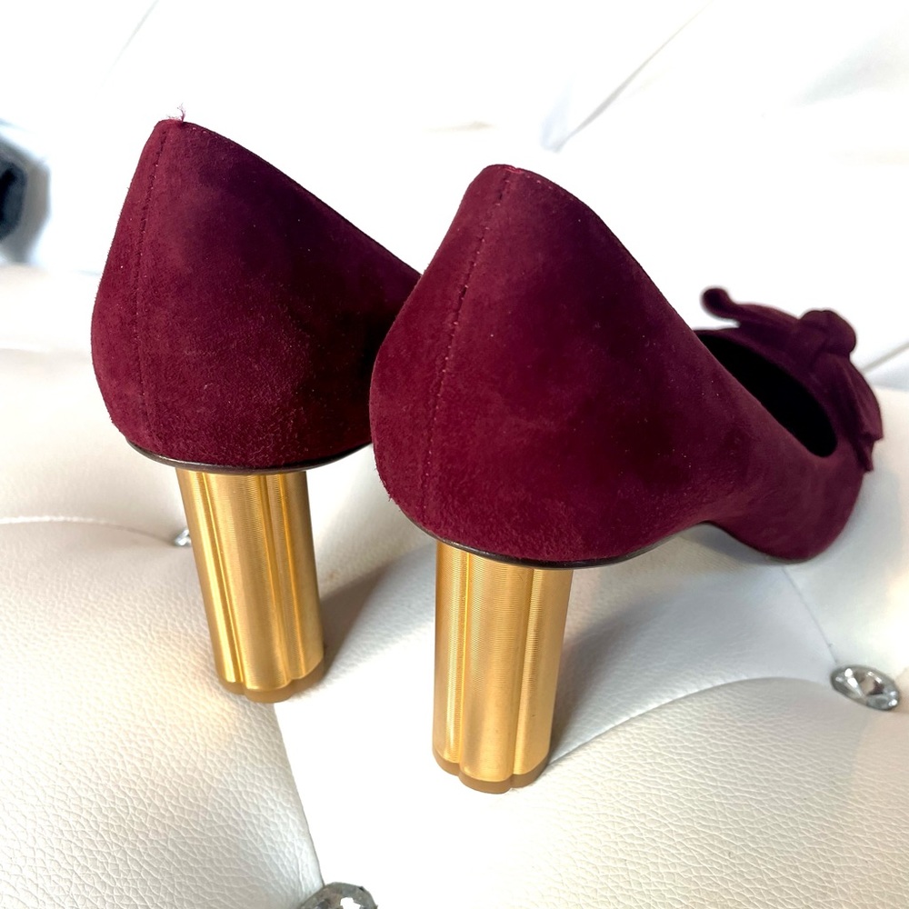 Ferragamo Cylinder Heels - Picture 3 of 12